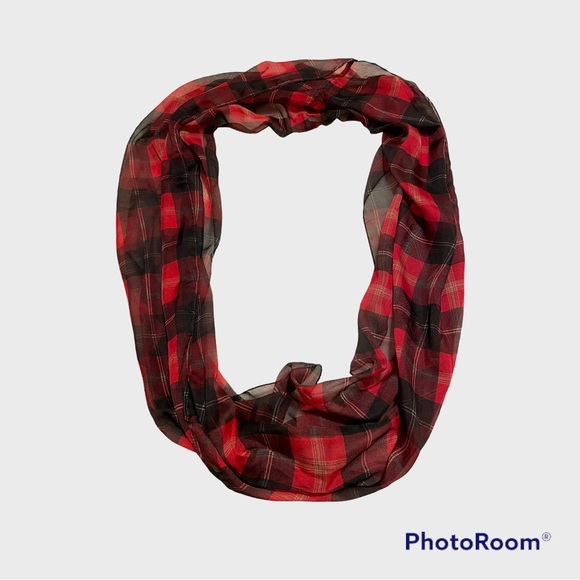 Sheer infinity scarf red and black plaid, size OS - Picture 2 of 5